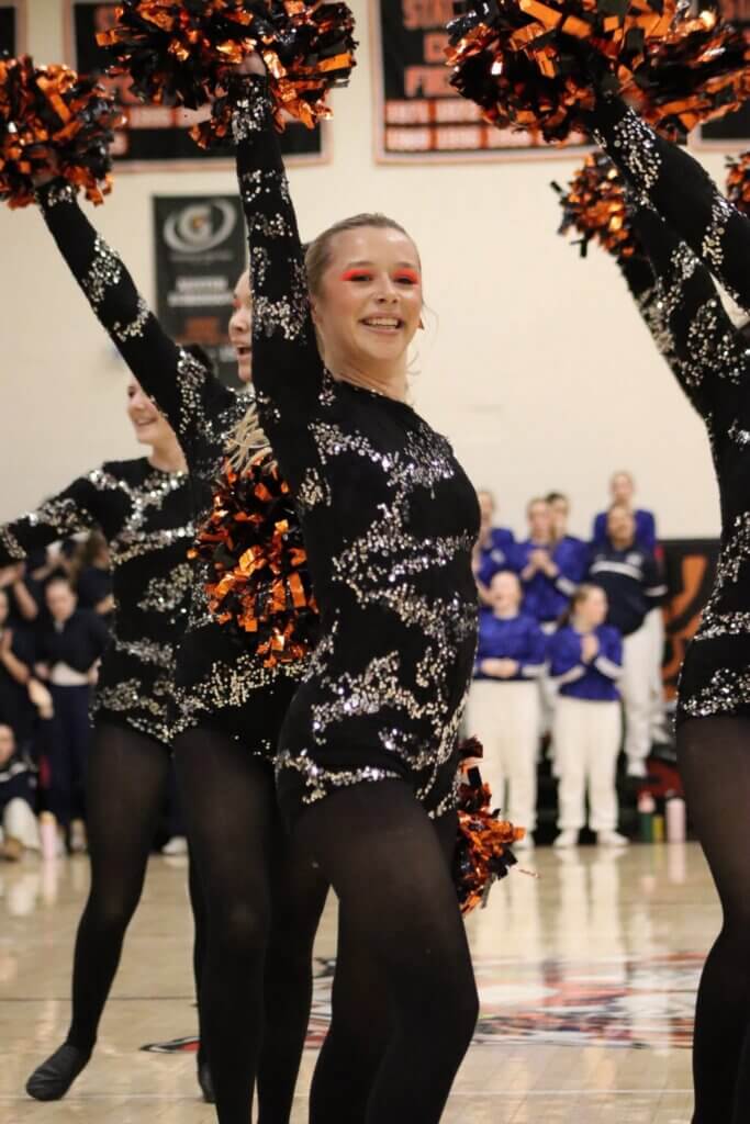 Madelyn Brochu senior dance photo